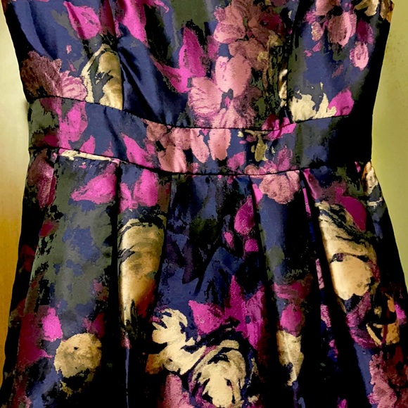 Holiday/Wedding Guest Dress - Picture 2 of 3